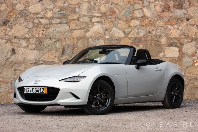 Mazda MX-5:  